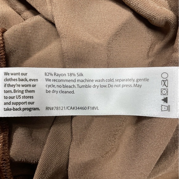 Eileen Fisher Velvet Silk NUTMEG Round Neck Velvet Box Top Small Petite NWT - Picture 15 of 16